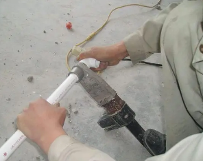东城漏水维修电话
